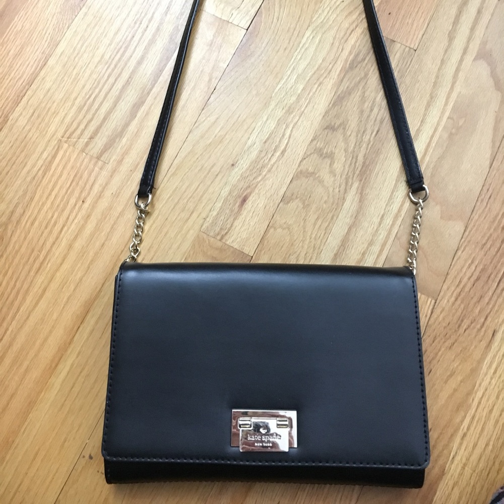 SOLD 🚫 kate spade cross body bag